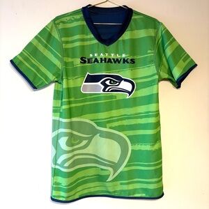 NFL Seattle Seahawks Men’s reversible Green or blue shirt Sz M